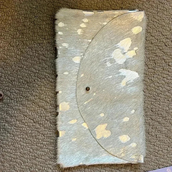 Fur clutch - Picture 1 of 4